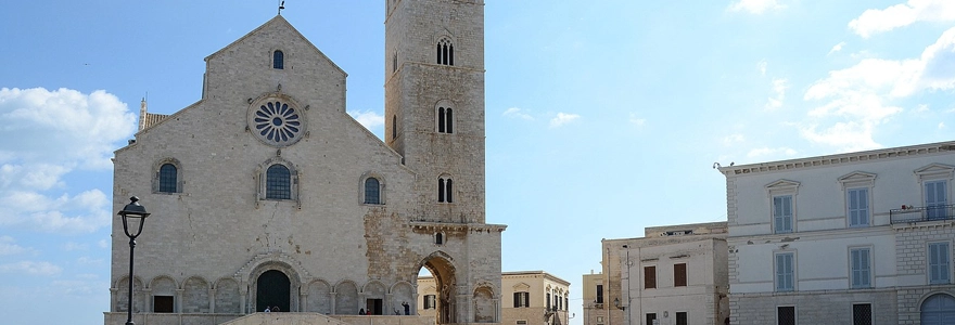 cathédrale de Trani en Italie